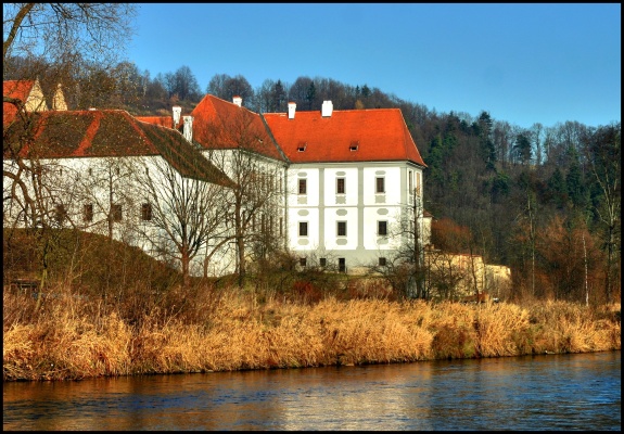 127  2009  Klášter Zlatá Koruna